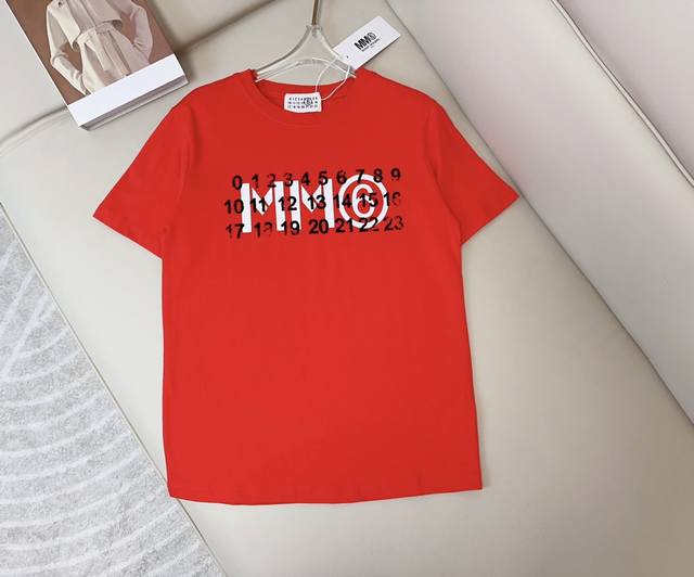 Mm*新款印花徽标logot-Shirt 定制纯棉面料 质感绵软 舒适亲肤 减龄活力 休闲百搭哦 人手必备单品 最高品质 欢迎对比 白色 红色 黑色 Sml