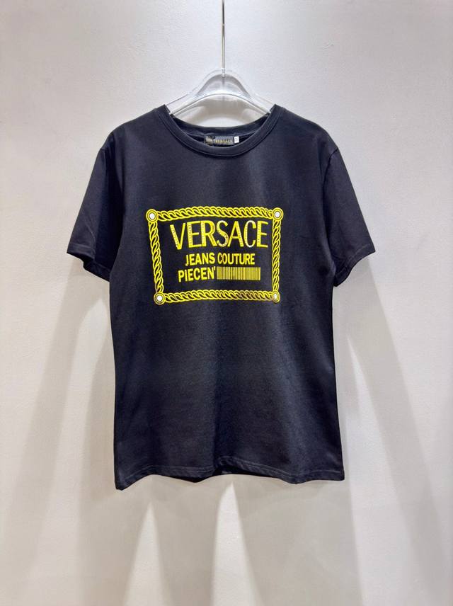 Versace 范思哲24新款金色徽标图腾logo印花圆领休闲百搭单品短袖t恤 Smlxl