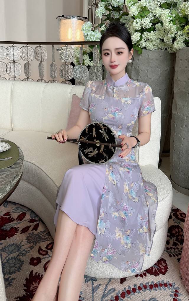 连衣裙 夏季新款连衣裙 新中式旗袍连衣裙这是一款具有中国旗袍风的连衣裙 复古优雅又版型特别显瘦的哟 花色样式也特别漂亮 紫色 粉色 S-Xxl