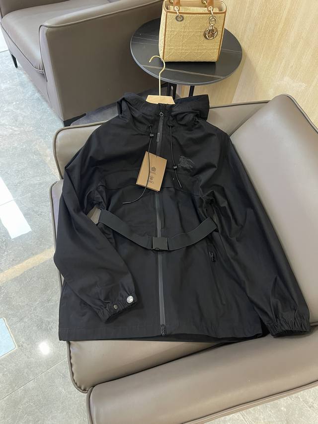 232781#新款风衣 Burberry 100% 棉 修身短款 长袖风衣外套 卡其色 黑色 Smlxl