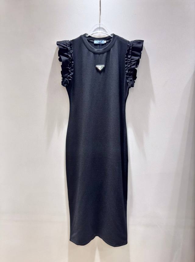Prada 普拉达 女士24新款 三角标法式高级感飞飞袖气质圆领宽松开衩小黑裙长裙 Smlxl