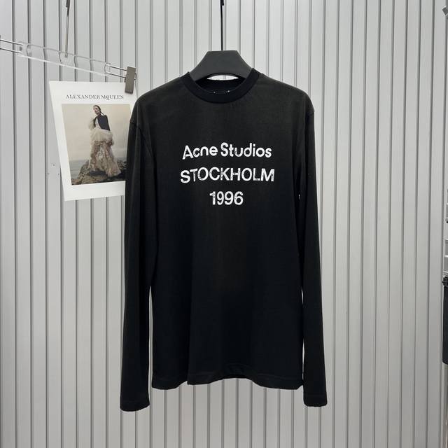 Acne Studios2024年爆款1996系列长袖t恤超级舒服 超级百搭，无敌时髦，真的要吹爆这款，白鹿上身更是元气满满，夏天做防晒服很赞，这件tee真的绝