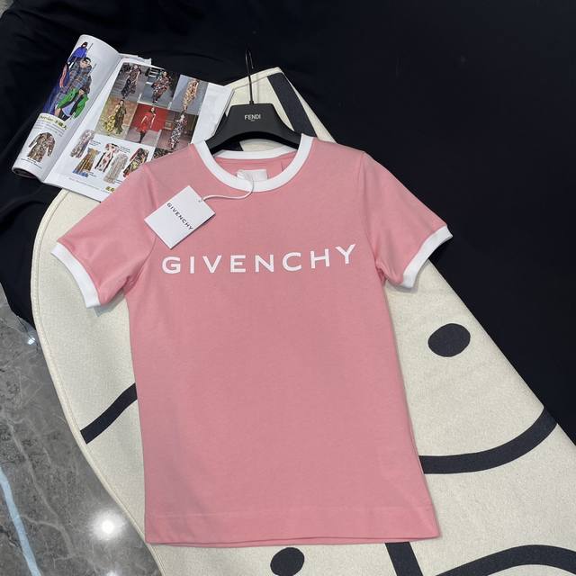 原版购入开发』Givenchy 24Ss新款 独家限定系列t恤 樱花粉和少女白两个配色哦，经典合体版型字母t恤！粉 白sml大货实拍 - 点击图像关闭