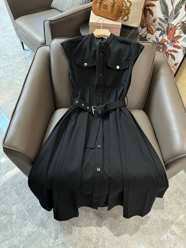 Xc074#新款连衣裙 Dior 经典修身刺绣小蜜蜂连衣裙 长款 卡其色 黑色 Sml