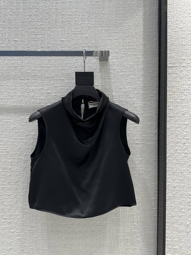 强烈推荐saint Lau*Ent 24新品，垂坠立领无袖衬衫！极简优雅的黑色气质单品，满屏高级感的摩登时髦气息！做工品质看细节。现货s-L码。大单子甩过来。3