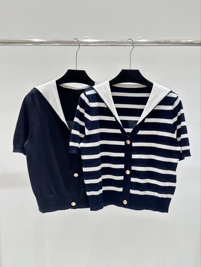 Miu家春夏新款 条纹海军领字母提花针织短袖，颜色：白色 黑色，尺码：36.38.40。