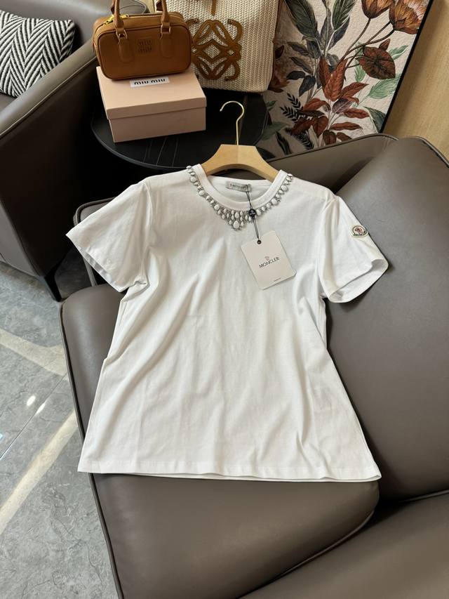 Qg24221#新款t恤 Moncler 全手工钉钻领短袖logo刺绣t恤 白色 Sml