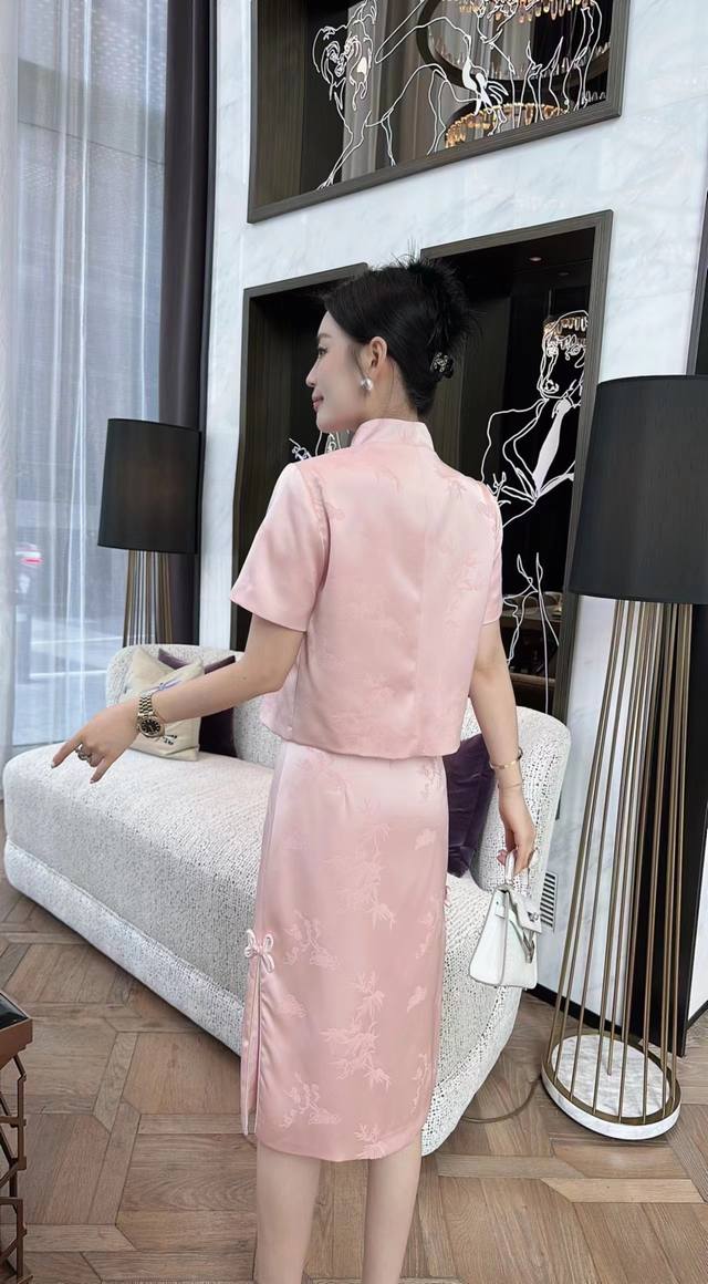 套装 今年流行漂亮新中式国风减龄洋气粉色提花盘扣两件套裙 :Smlxl