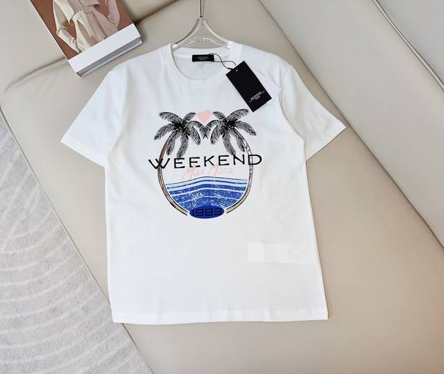 Maxma*A新款印花椰林徽标logo T-Shirt 定制纯棉面料 质感好 舒适透气 采用印花徽标logo点缀 精致完美 清新百搭 最高品质 欢迎对比 白色