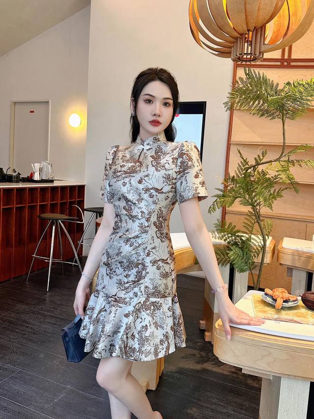 连衣裙 2054爆款上新啦高端品质 新中式国风鱼尾裙显瘦连衣裙 黑色 咖色 Smlxlxxl