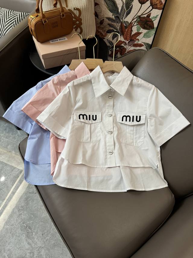 Cs034#新款短袖衬衫 Miu家 字母绣花口袋 短款衬衫 蓝色 白色 粉色 Sml