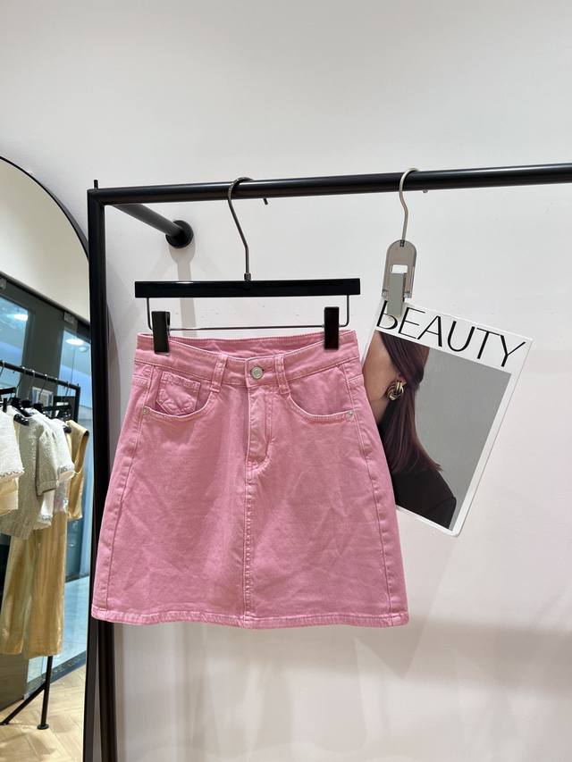 Miumi* 2024夏季新款半身裙，超级好看的树莓粉，少女心爆棚，内含安全裤，Smlxl