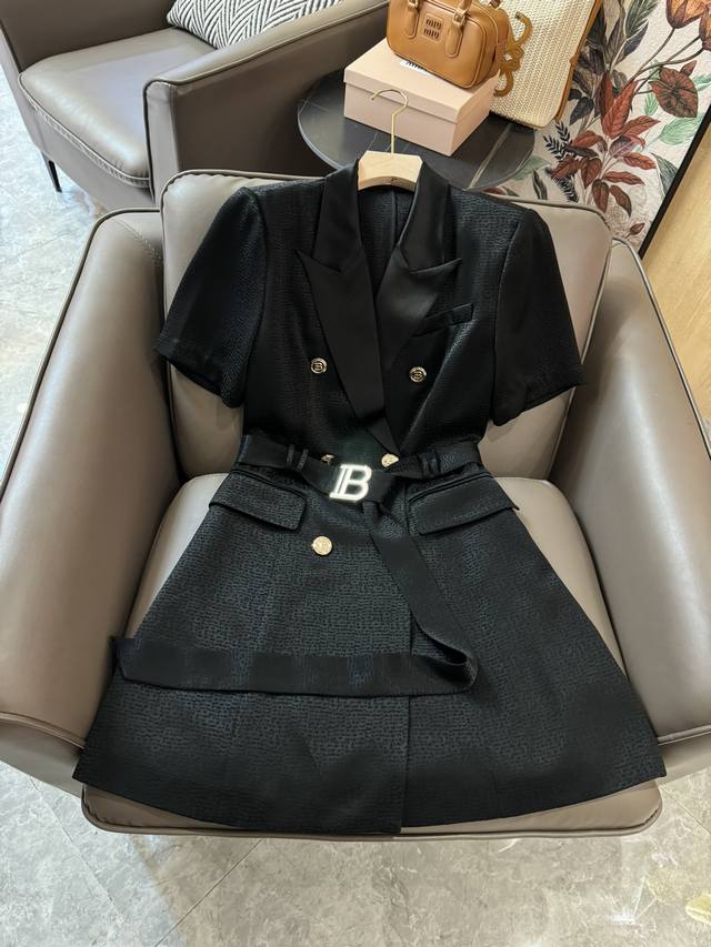 Hxz026#新款连衣裙 Balman 巴尔曼 提花醋酸面料 短袖修身连衣裙 白色 黑色 Smlxl