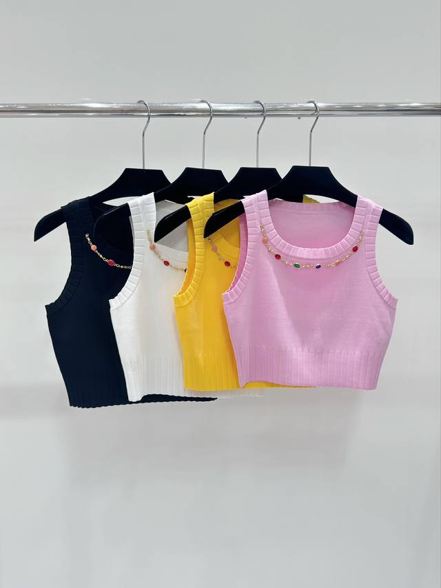 背心 Nj春夏新款 彩色扣宝石链条针织套装，颜色： 白色 粉色 黄色 黑色，尺码：36.38.40。