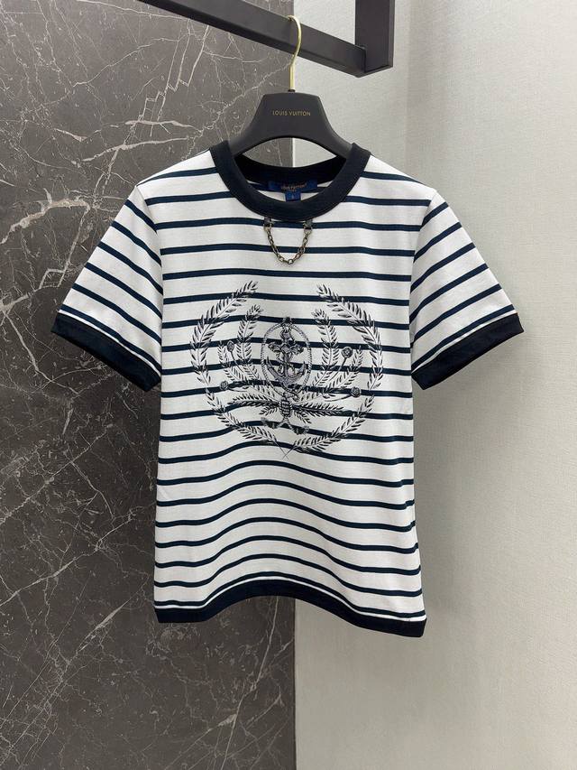 L家 24Ss 春夏新品nautical航海系列短袖t恤 甜酷女孩时髦单品 原版定制条纹 定位麦穗船锚logo印花图案设计解锁所有穿搭 进口纯棉面料质感超赞 金