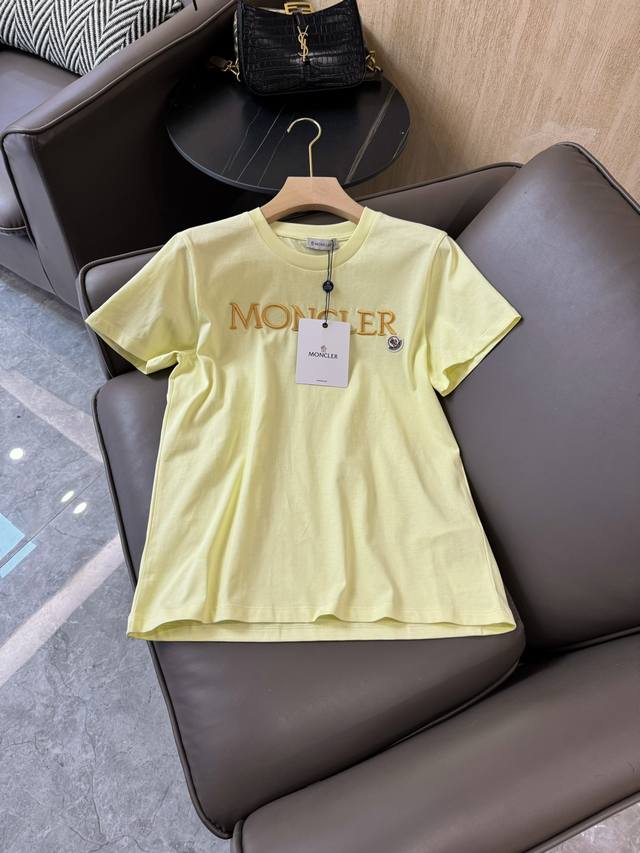Qg24011#爆款t恤 Moncler 顶级复制 1:1 定制版 刺绣字母 短袖t恤 黑色 蓝色 黄色 粉色 白色 杏色 绿色 Sml - 点击图像关闭