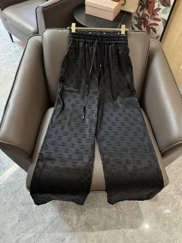 Xh040#新款裤子 Chanel 提花缎面长裤 米色 黑色 Sml
