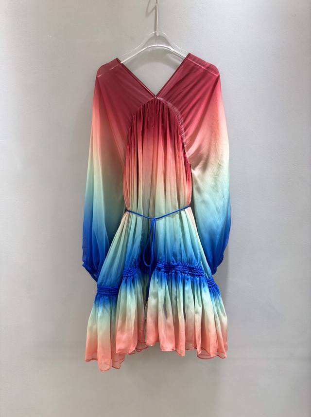 澳洲贵妇度假风 Zimmermann 滋墨曼新品渐变彩虹拼接雪纺飘逸薄纱大摆连衣裙。尺码：Smlxl