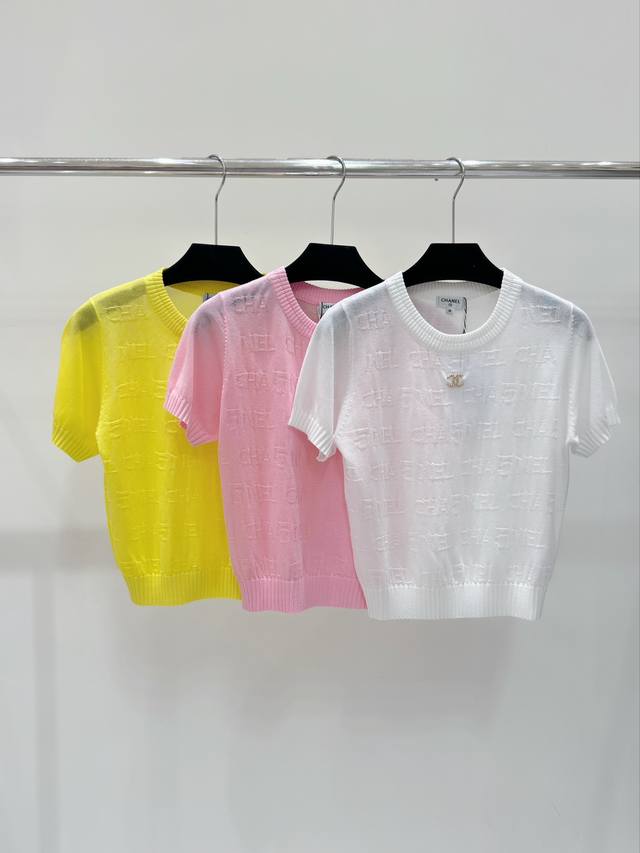 Ch家 春夏新款 暗纹字母提花针织圆领短袖 颜色：白色 粉色 黄色 尺码：36.38.40