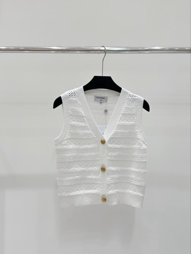 Ch家 春夏新款 纯色条纹镂空v领针织开衫 颜色： 白色 尺码：36.38.40