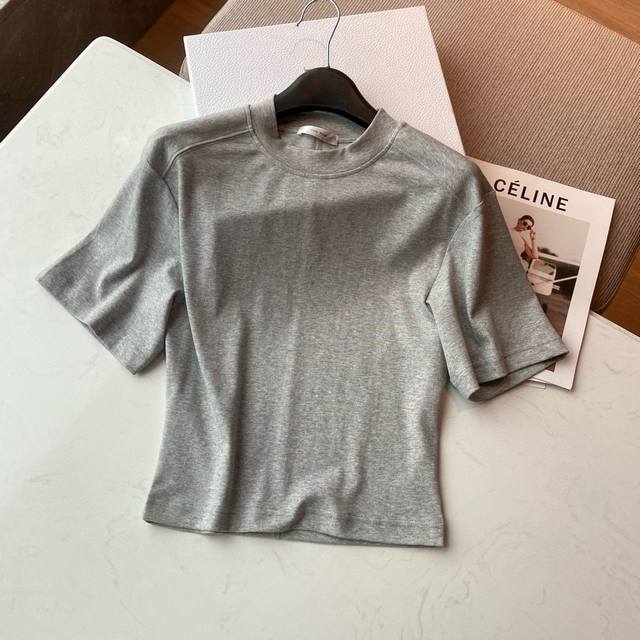 夏季新款 .Therow短袖t恤 布料柔软舒适 由100%棉面料制成 进口洗水工艺 颜色 黑白灰 Smlxl