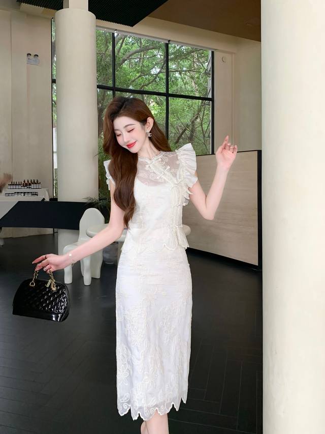连衣裙 新中式国风优雅气质超仙盘扣上衣+显瘦一步裙套装！码数:Smlxl