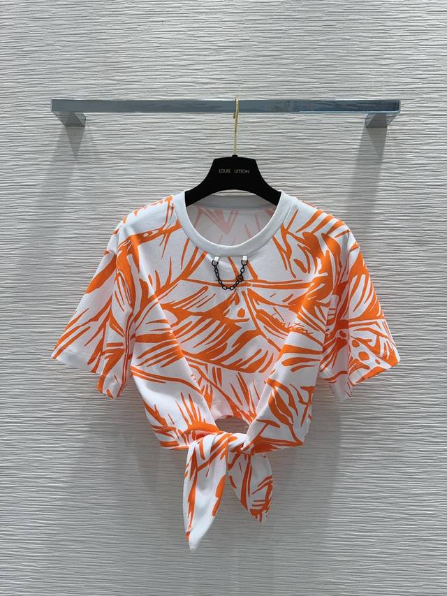 最新款上线 Louis Vuitt*On 2024夏季最新品棕榈叶印花t恤 上身就是满满的时髦高级精梳全棉 工艺精湛 传递摩登意趣元素 Yb 定织的面料 密度很